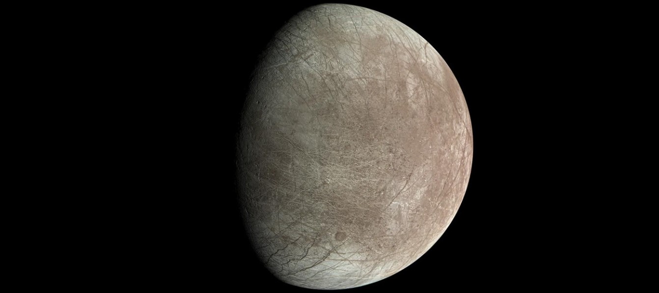 New evidence suggests Europa's icy shell floats on the moon's subsurface ocean